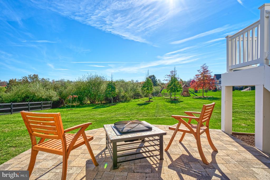 35825 Peninsula Ct
