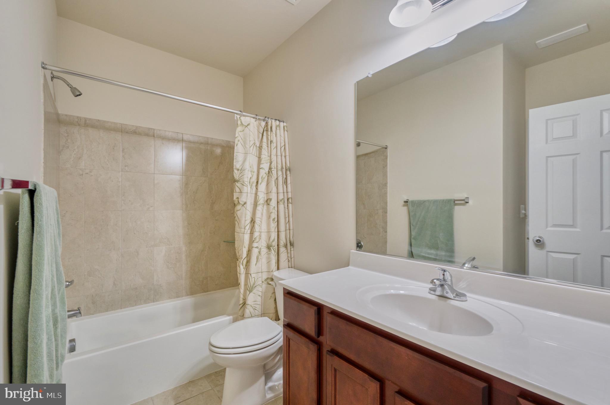 35825 Peninsula Ct
