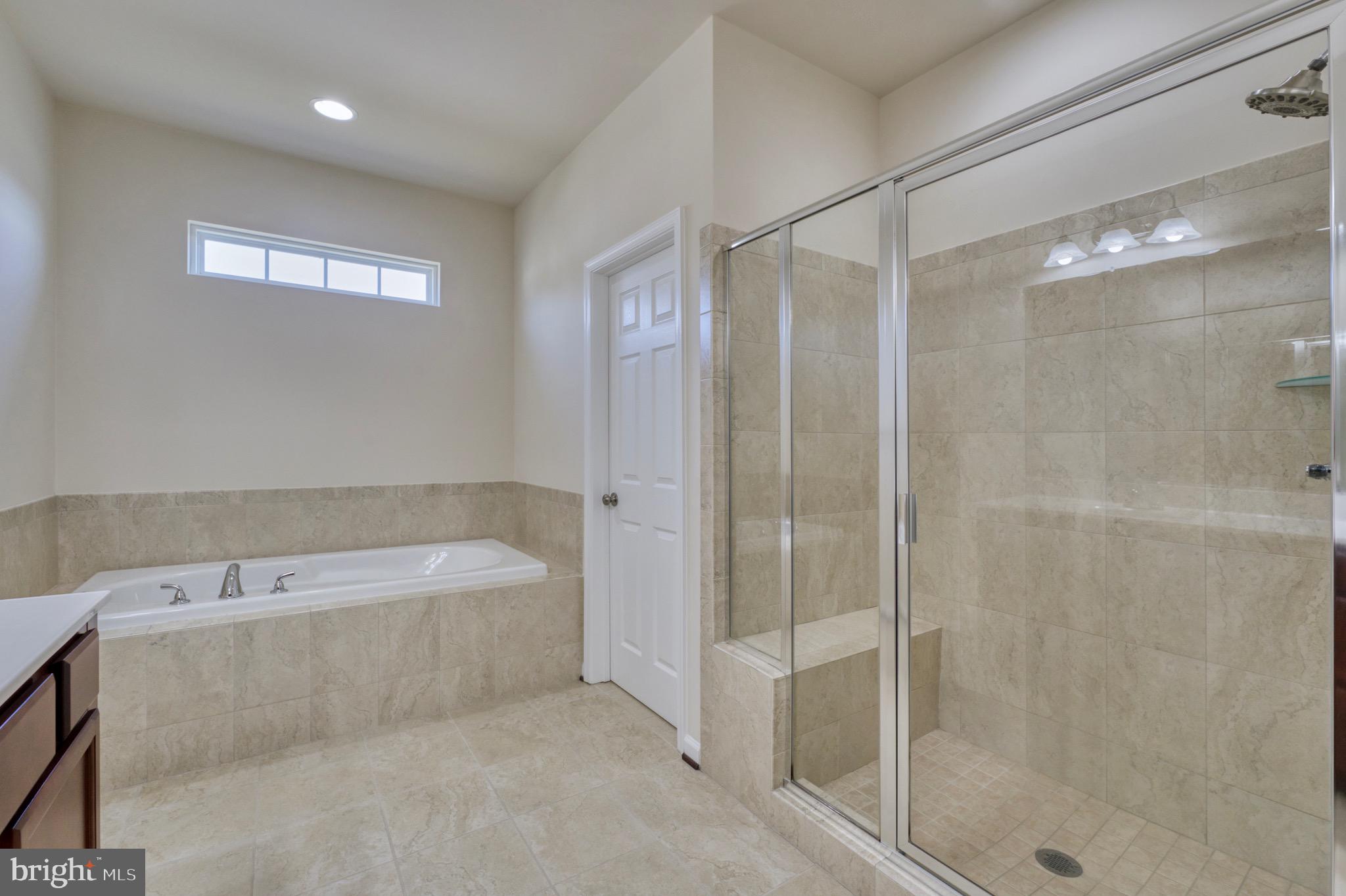 35825 Peninsula Ct