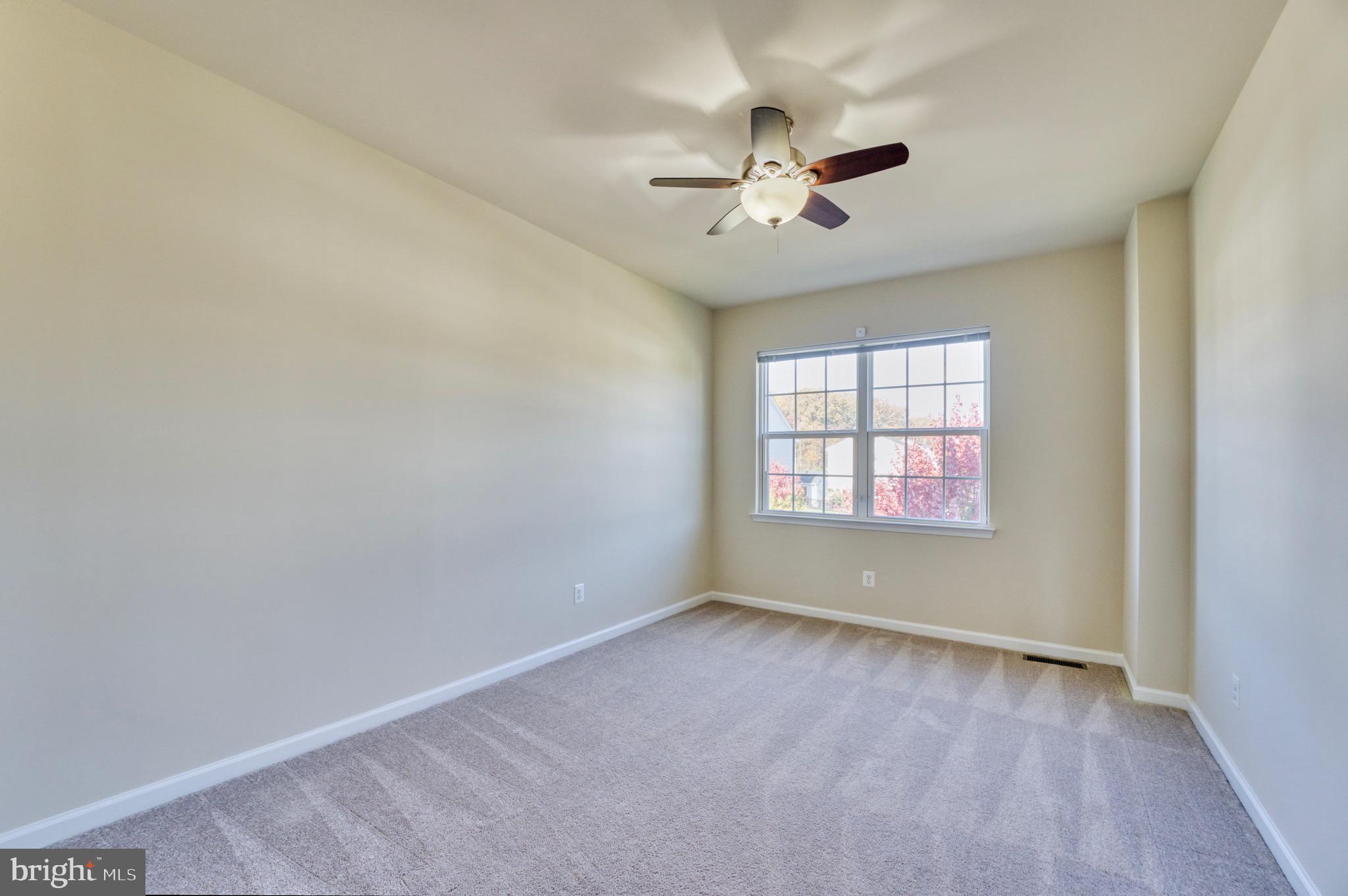 35825 Peninsula Ct