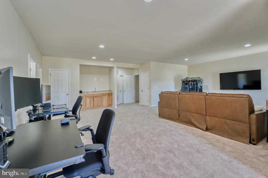 35825 Peninsula Ct