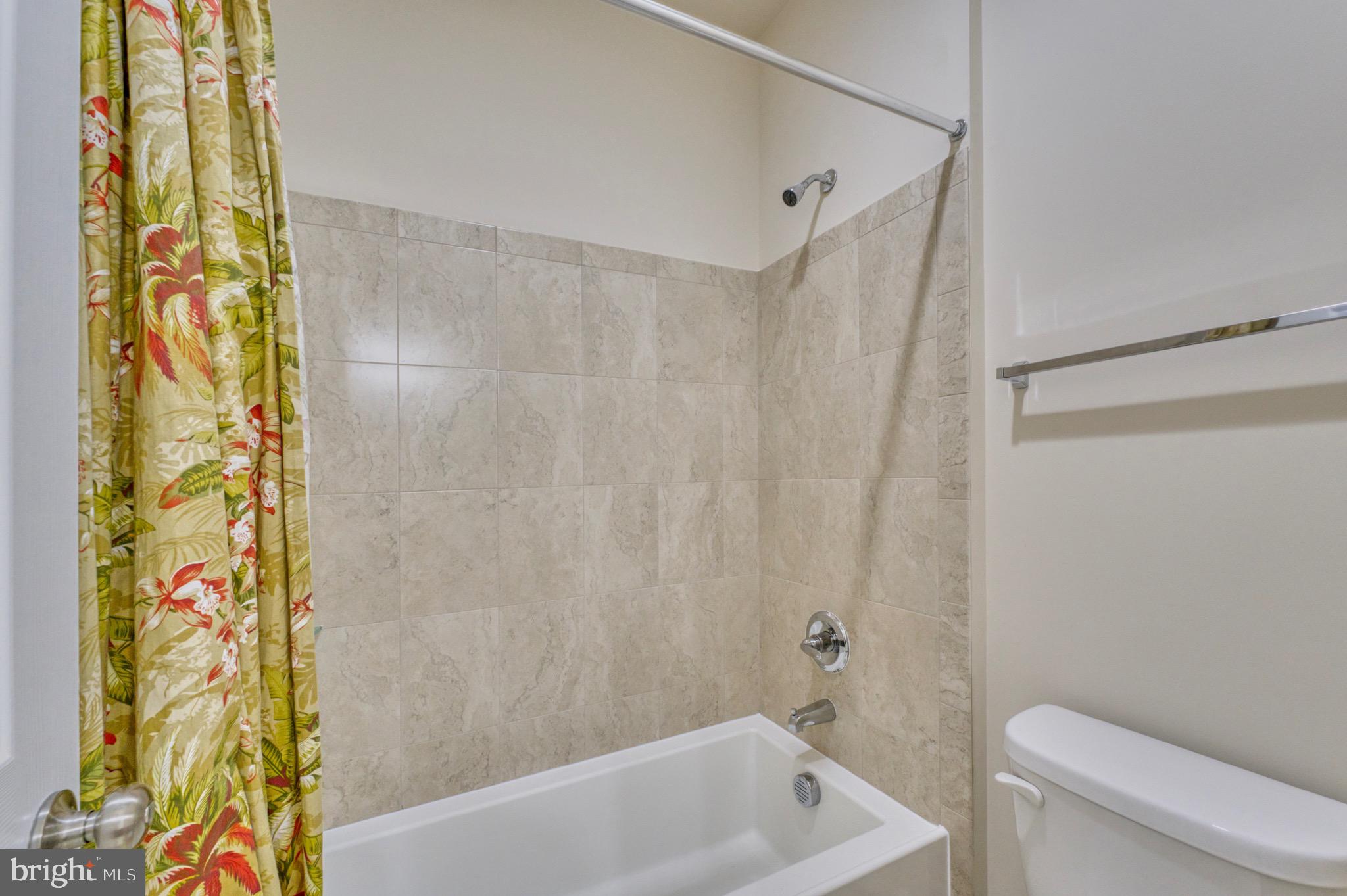35825 Peninsula Ct