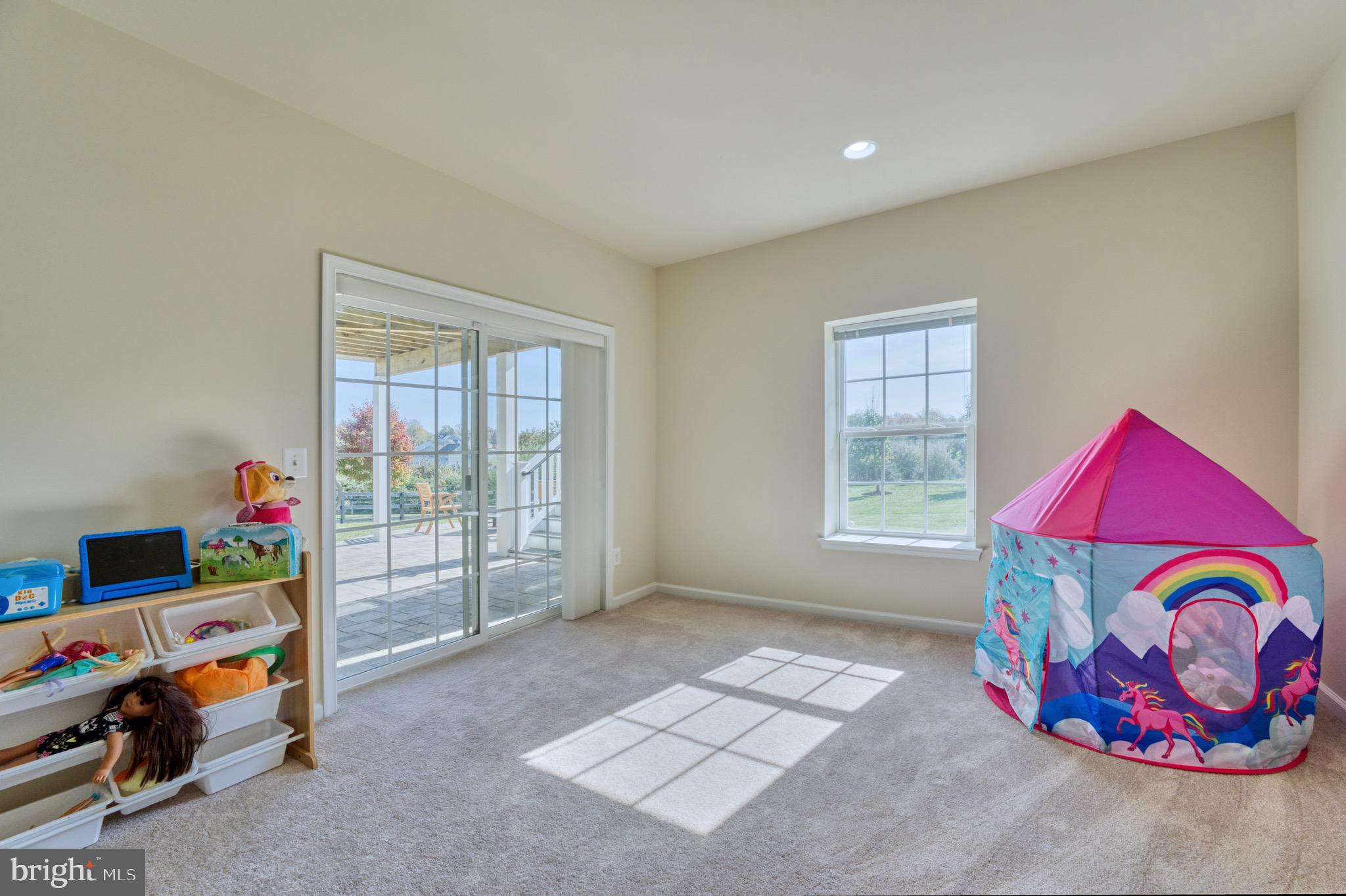 35825 Peninsula Ct