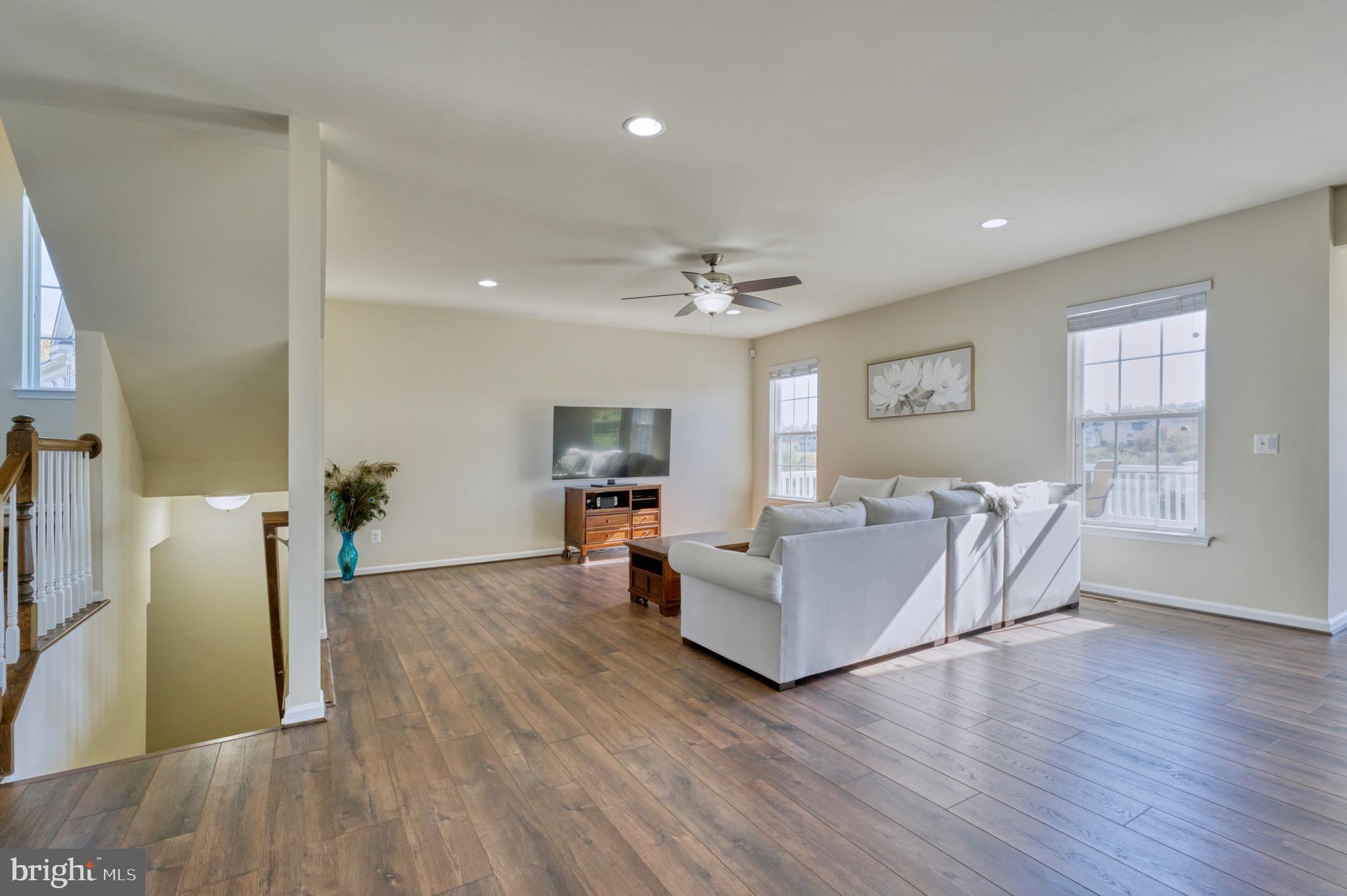 35825 Peninsula Ct