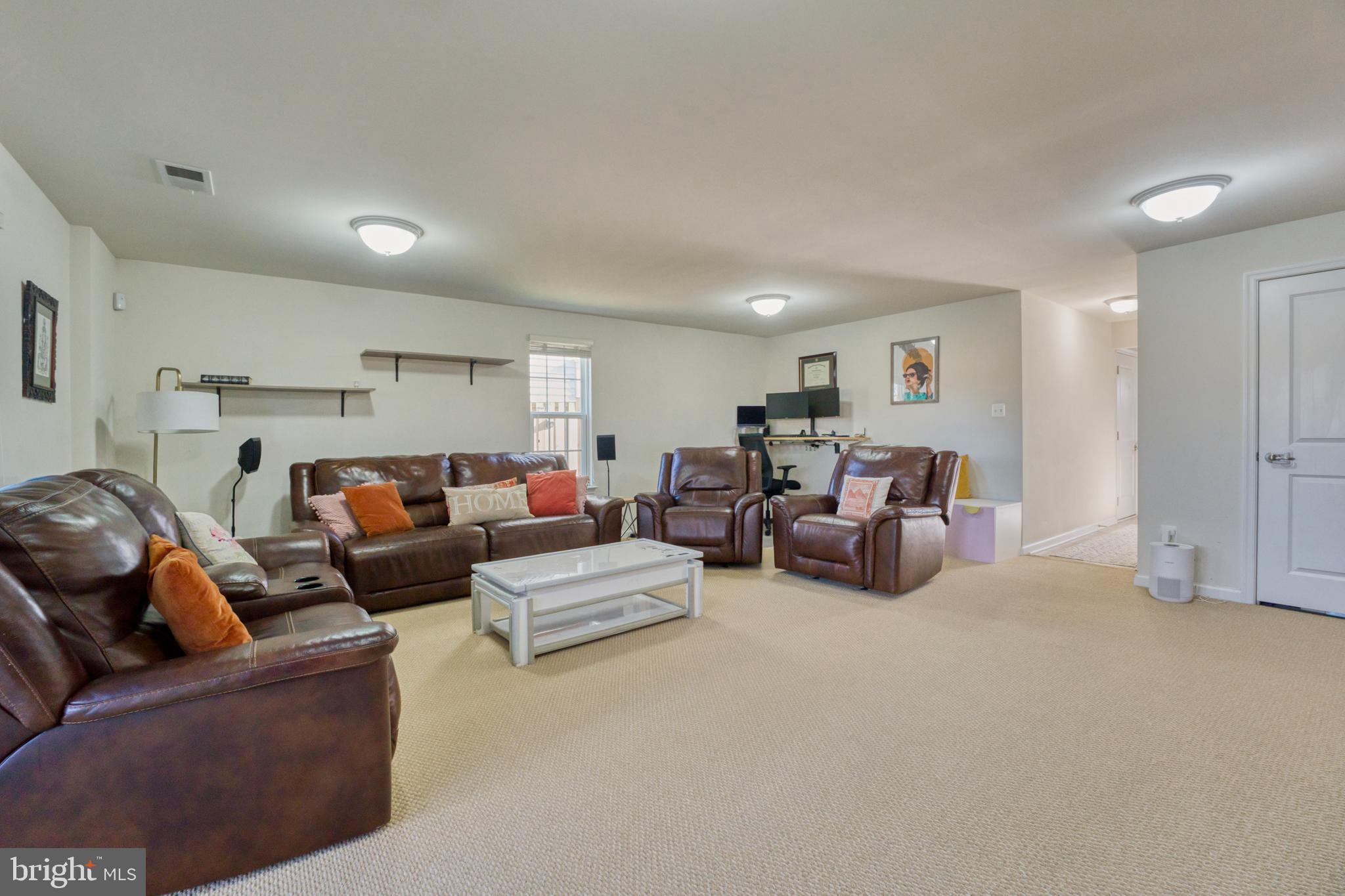 45960 IRON OAK TER