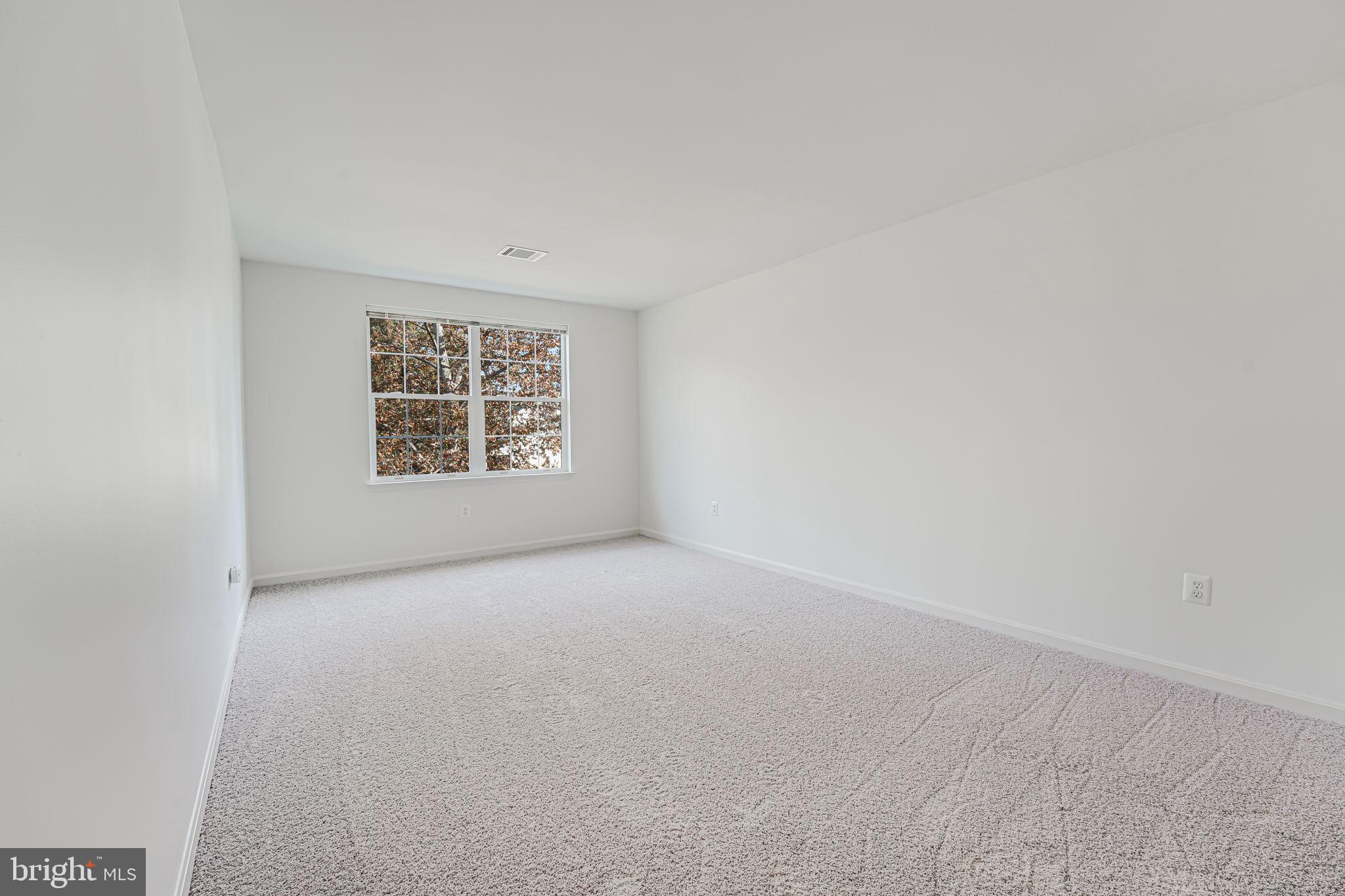 20935 Gardengate Cir