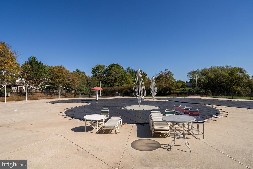 20935 Gardengate Cir