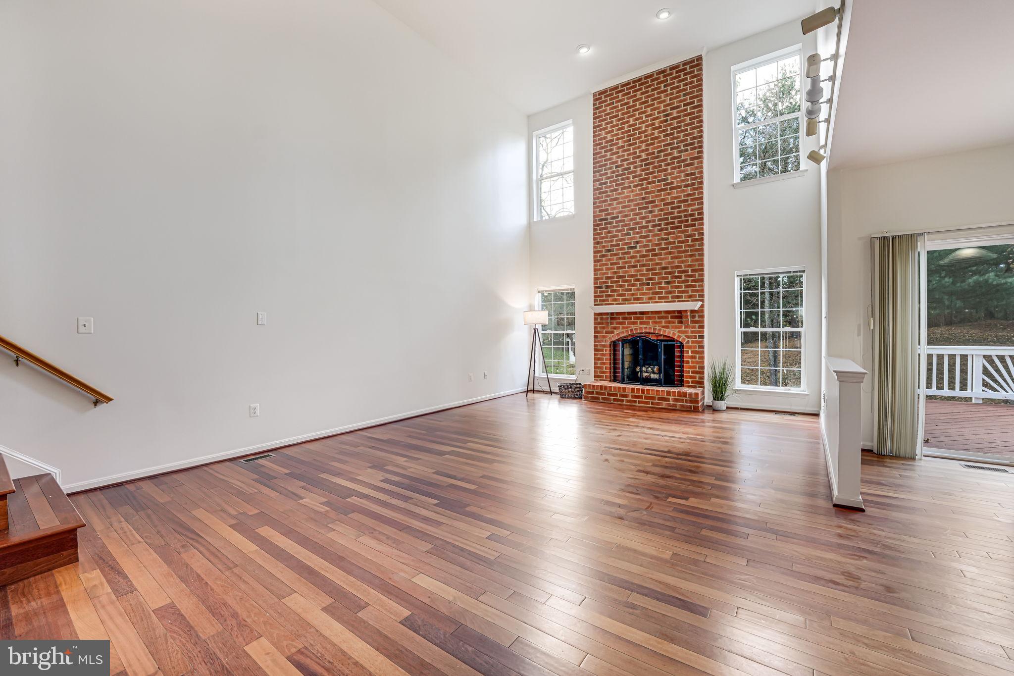 20935 Gardengate Cir