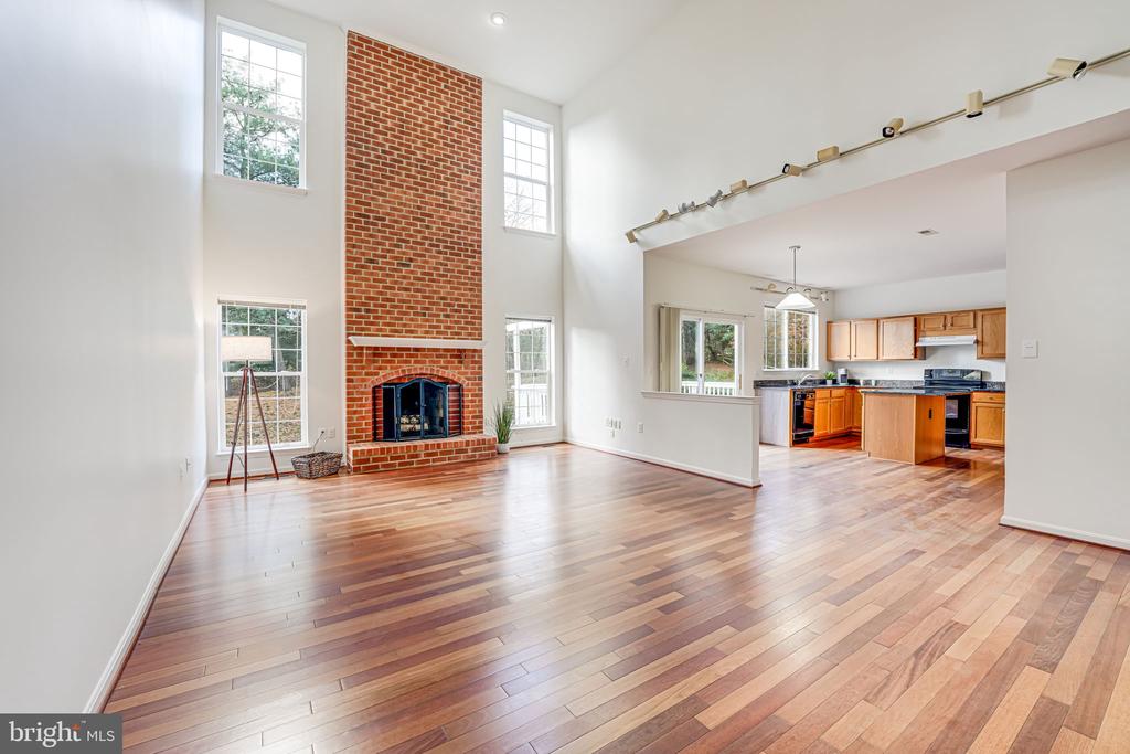 20935 Gardengate Cir