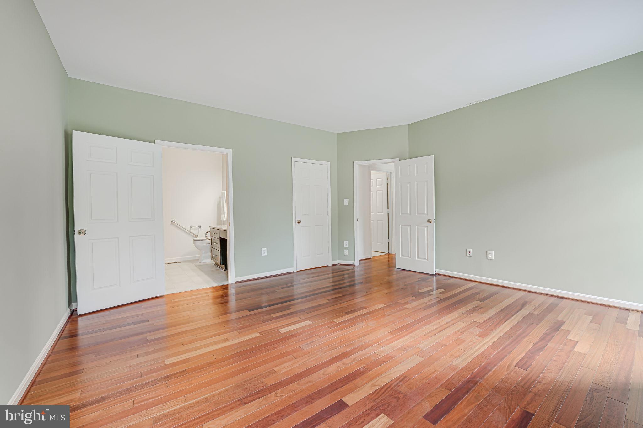 20935 Gardengate Cir