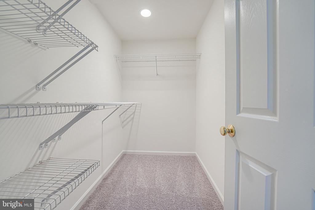 20935 Gardengate Cir