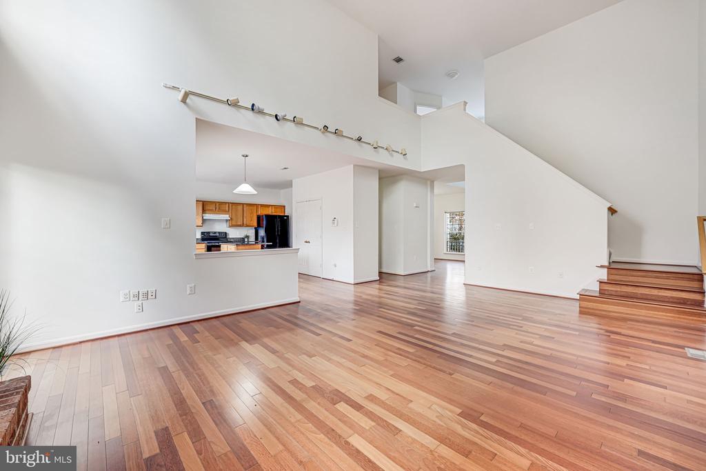 20935 Gardengate Cir