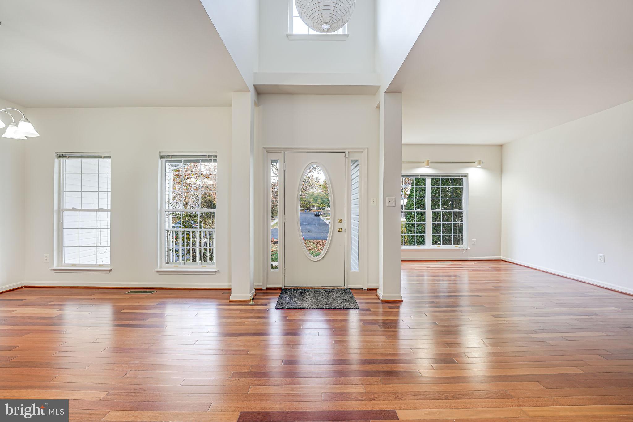 20935 Gardengate Cir