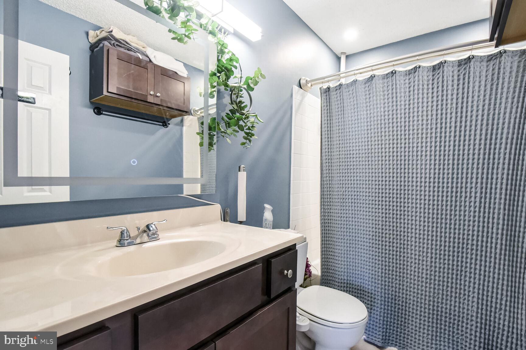 1107 NE HUNTMASTER TER NE #301