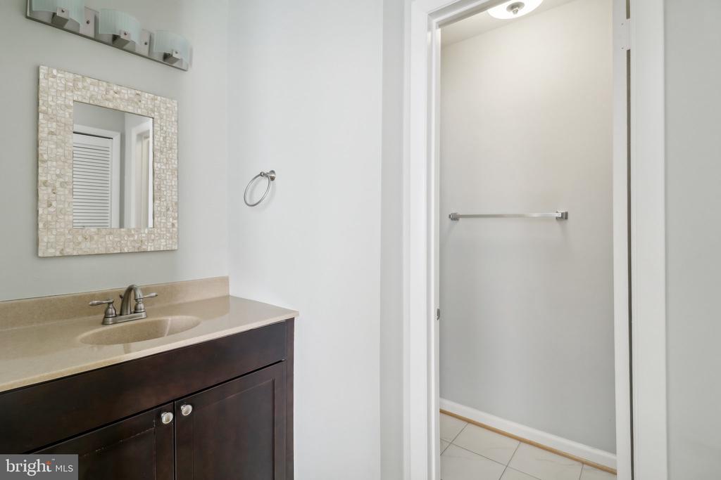 601 Sugarland Run Dr