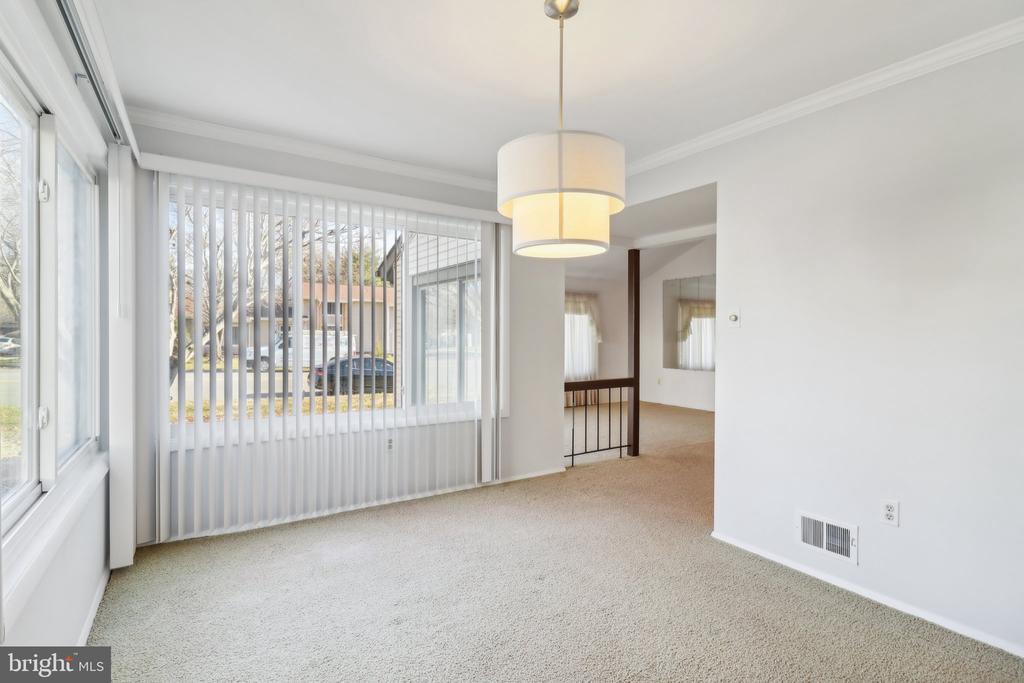 601 Sugarland Run Dr
