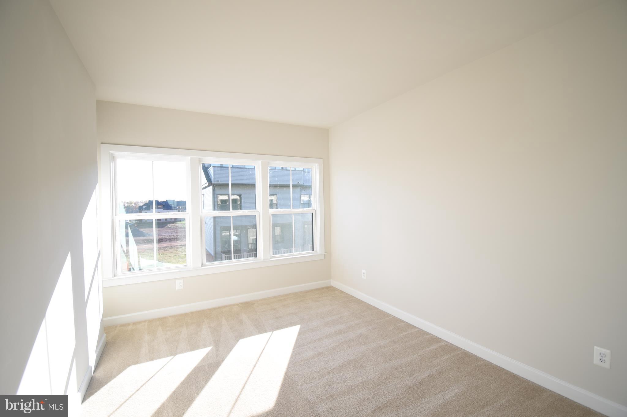 43390 WHITEHEAD TERRACE