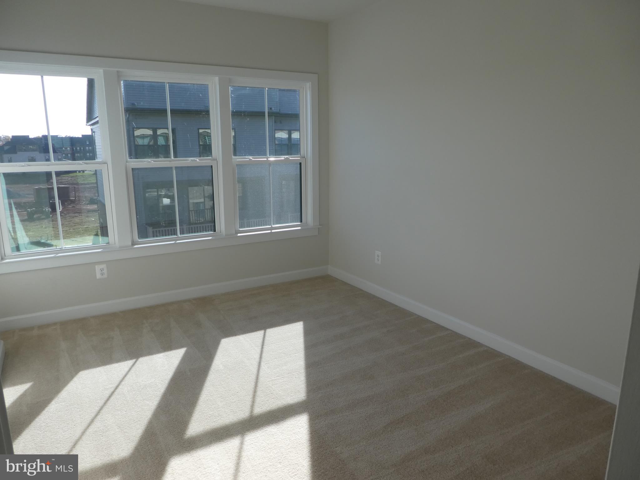 43390 WHITEHEAD TERRACE