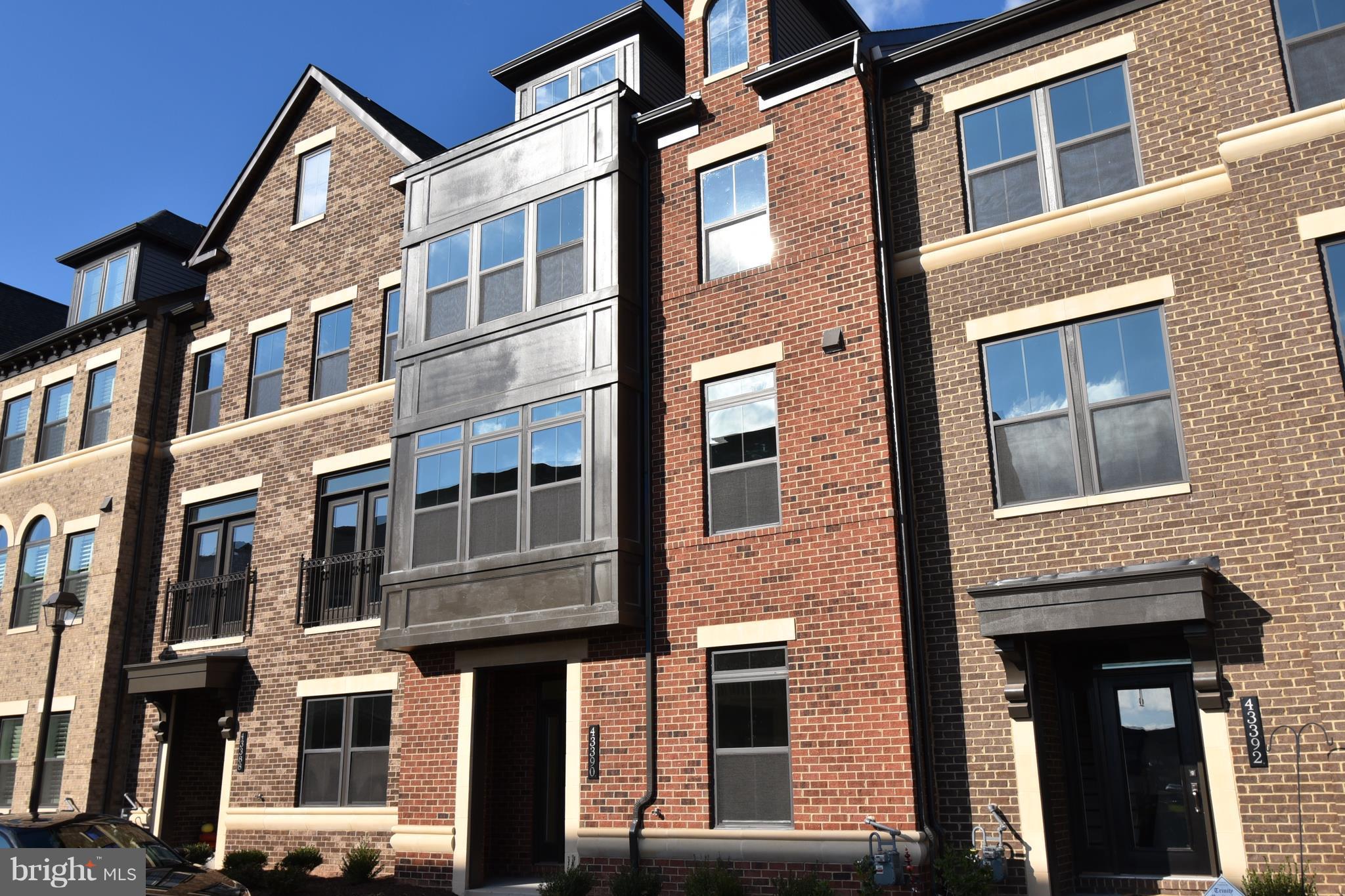 43390 WHITEHEAD TERRACE