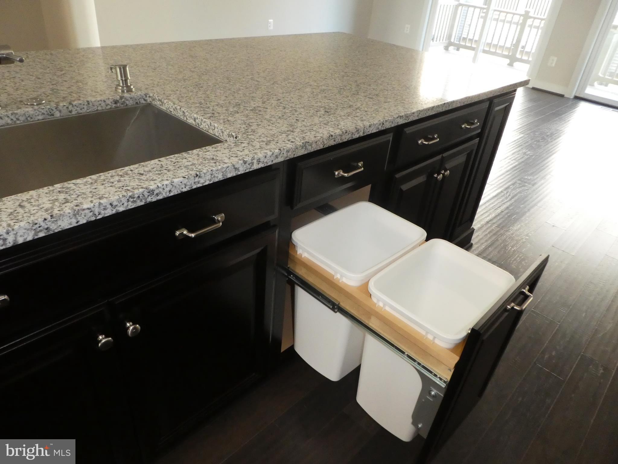 43390 WHITEHEAD TERRACE