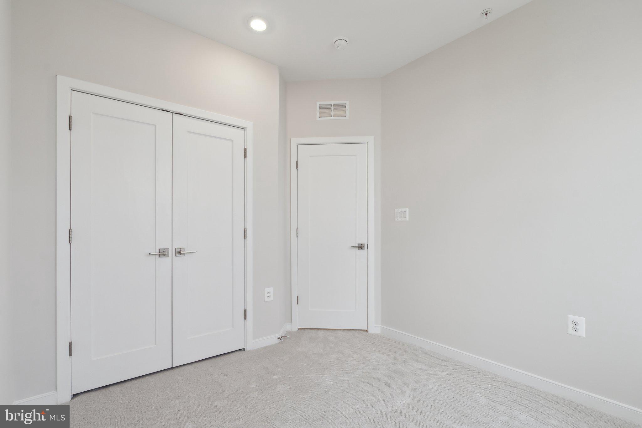 22798 TAWNY PINE
