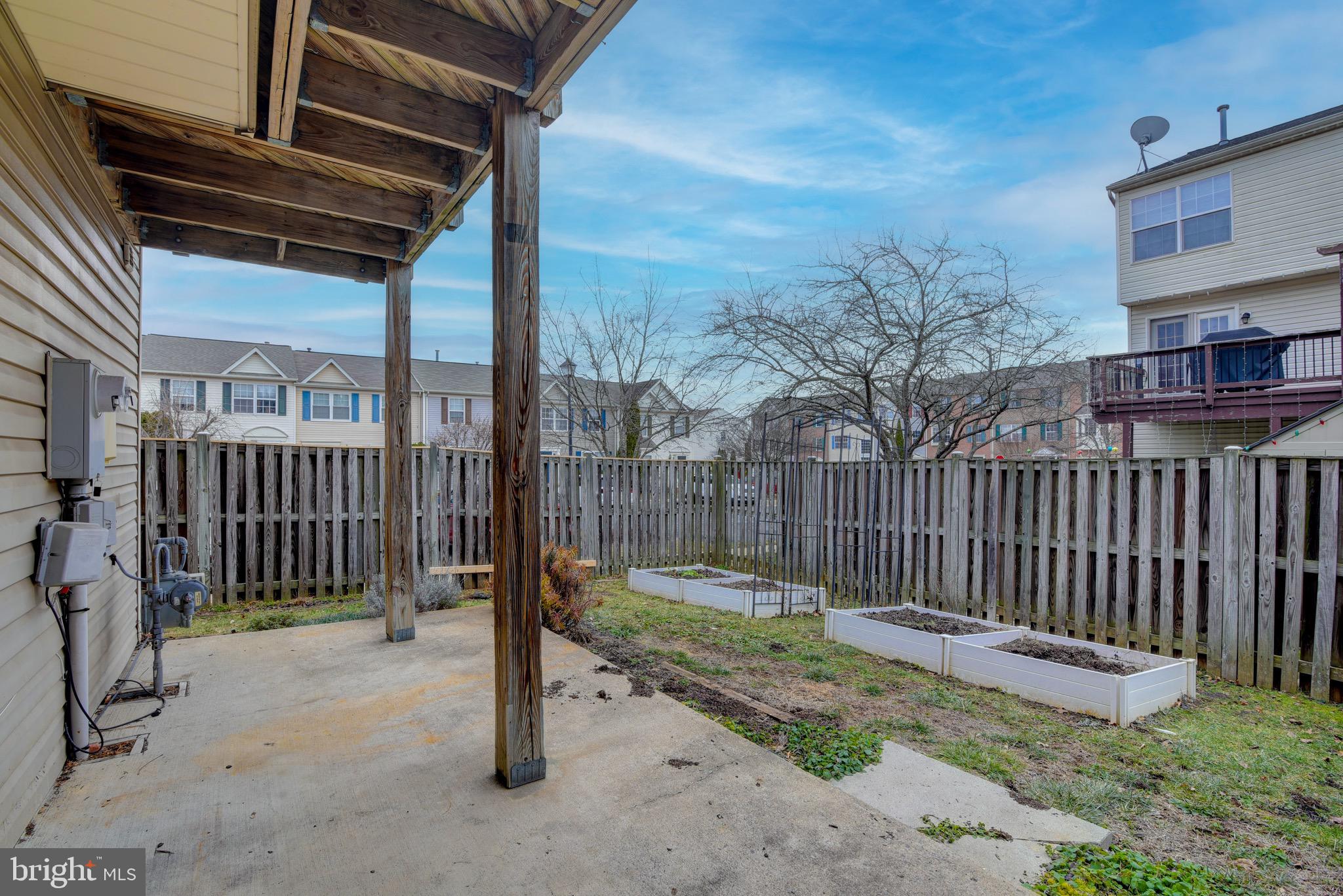 854 VANDERBILT TER SE