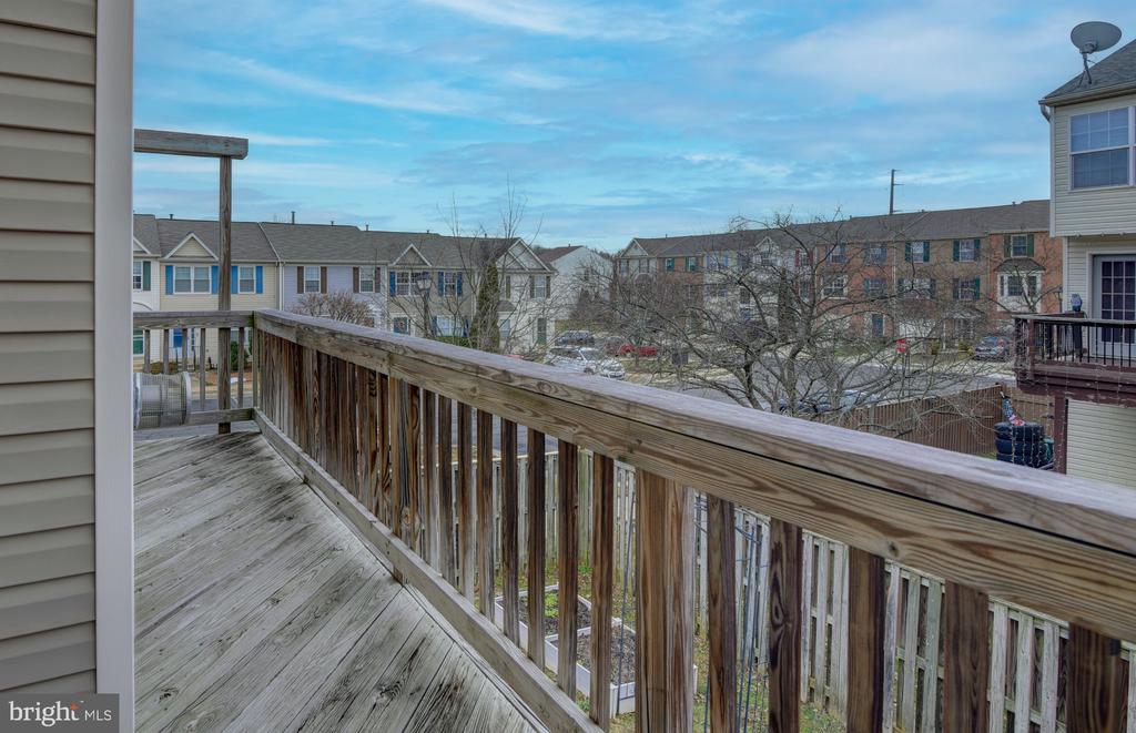 854 VANDERBILT TER SE