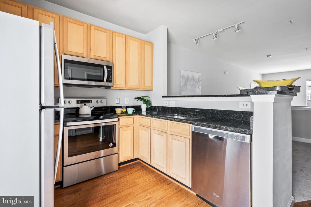 42461 Hollyhock #42461