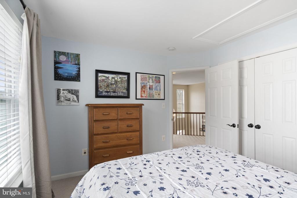 1613 WOODBRIDGE COURT NE