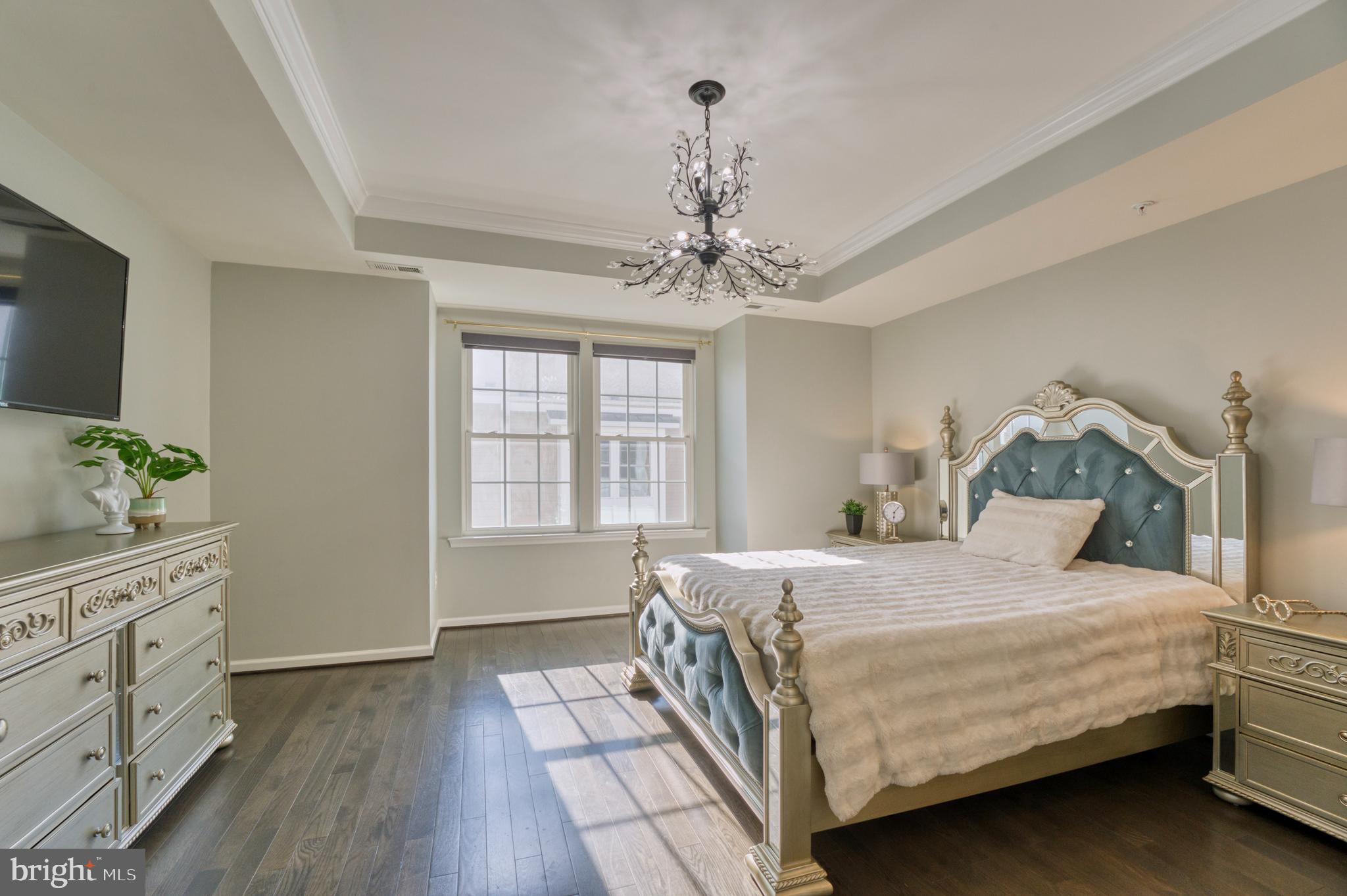 404 Haupt Sq SE