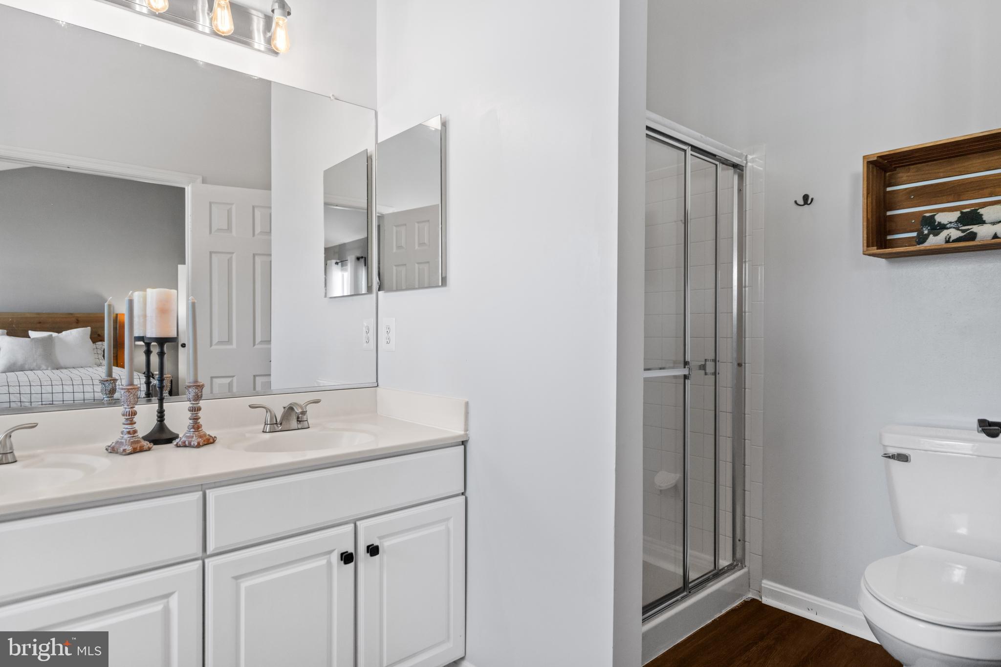 43690 Balmoral Ter