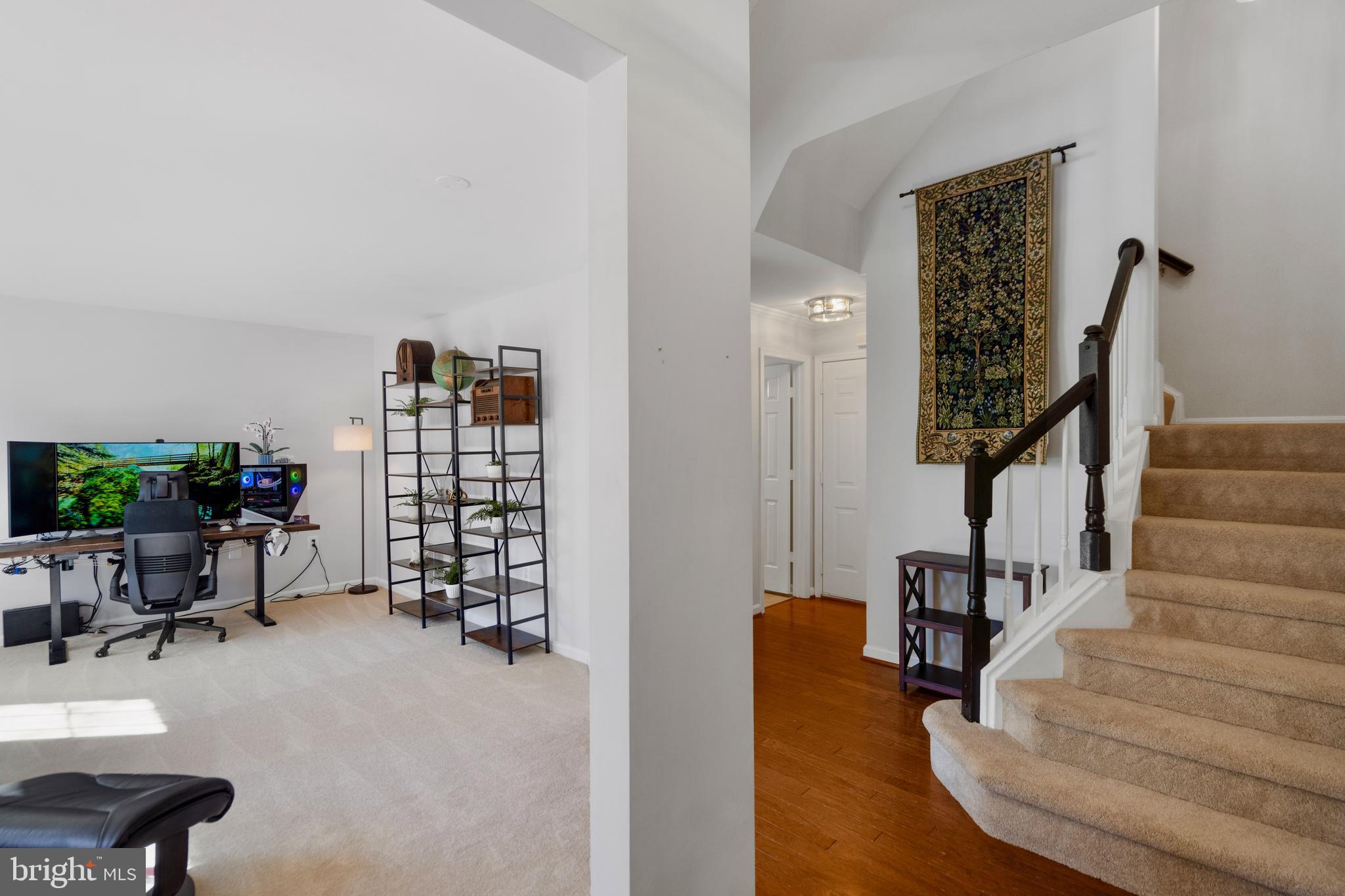 43690 Balmoral Ter