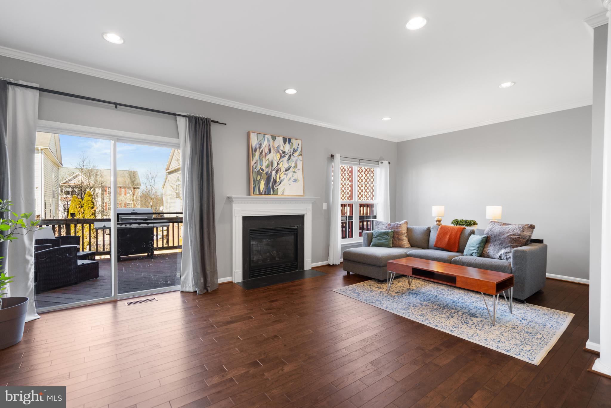 43690 Balmoral Ter