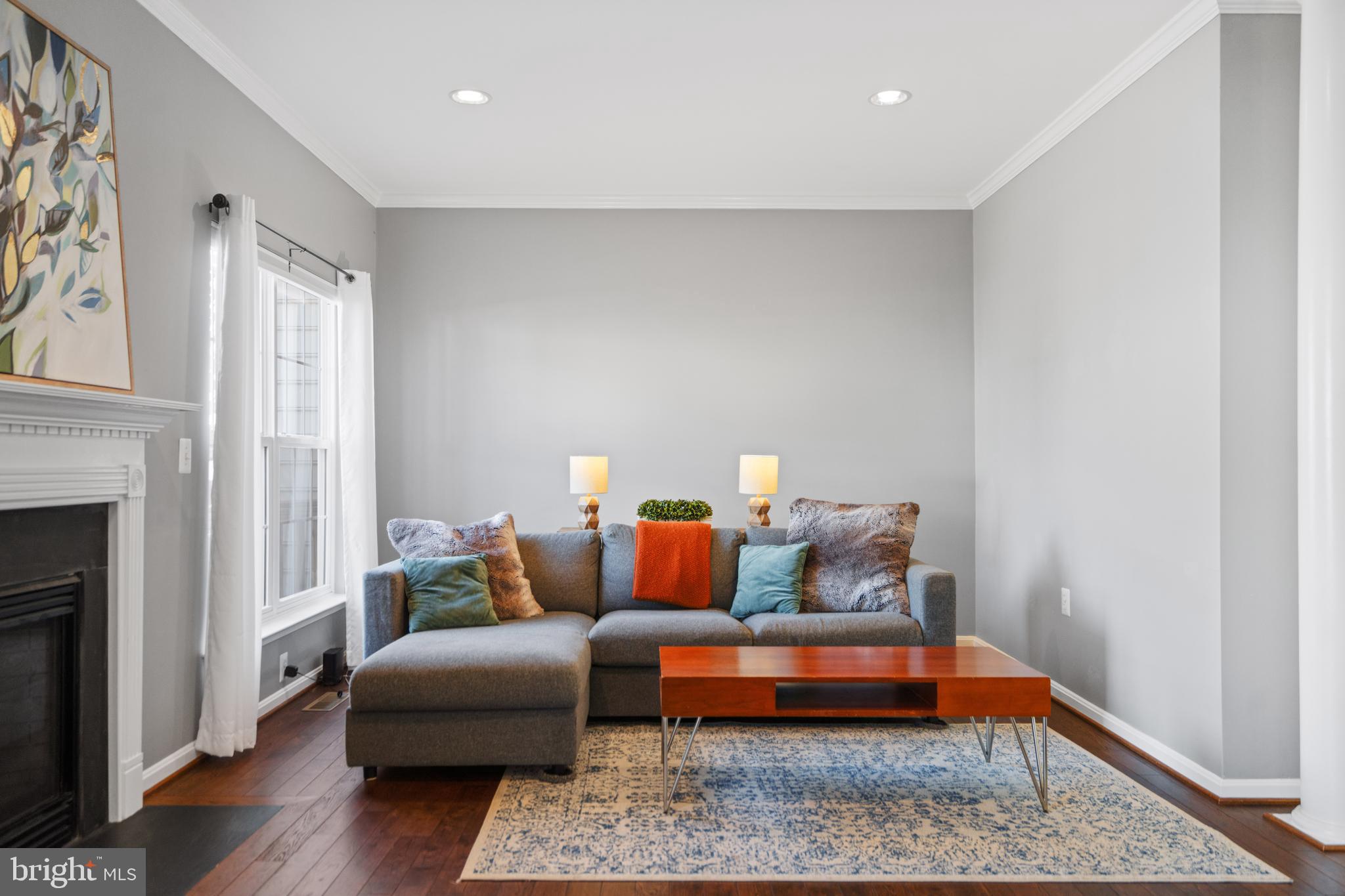 43690 Balmoral Ter