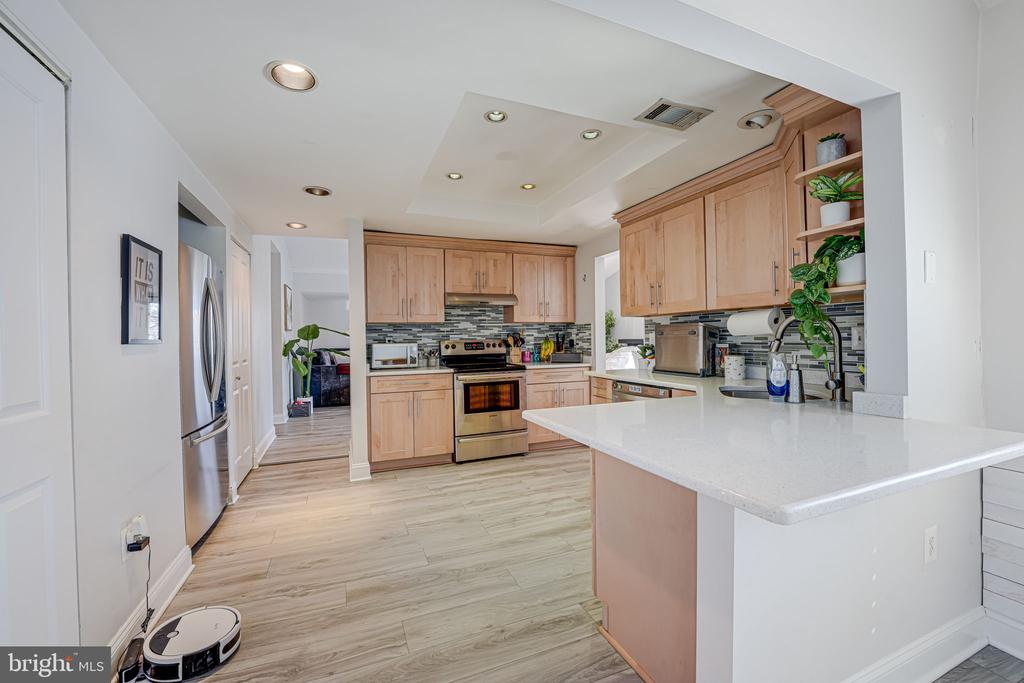 15 WRIGHTWOOD PL