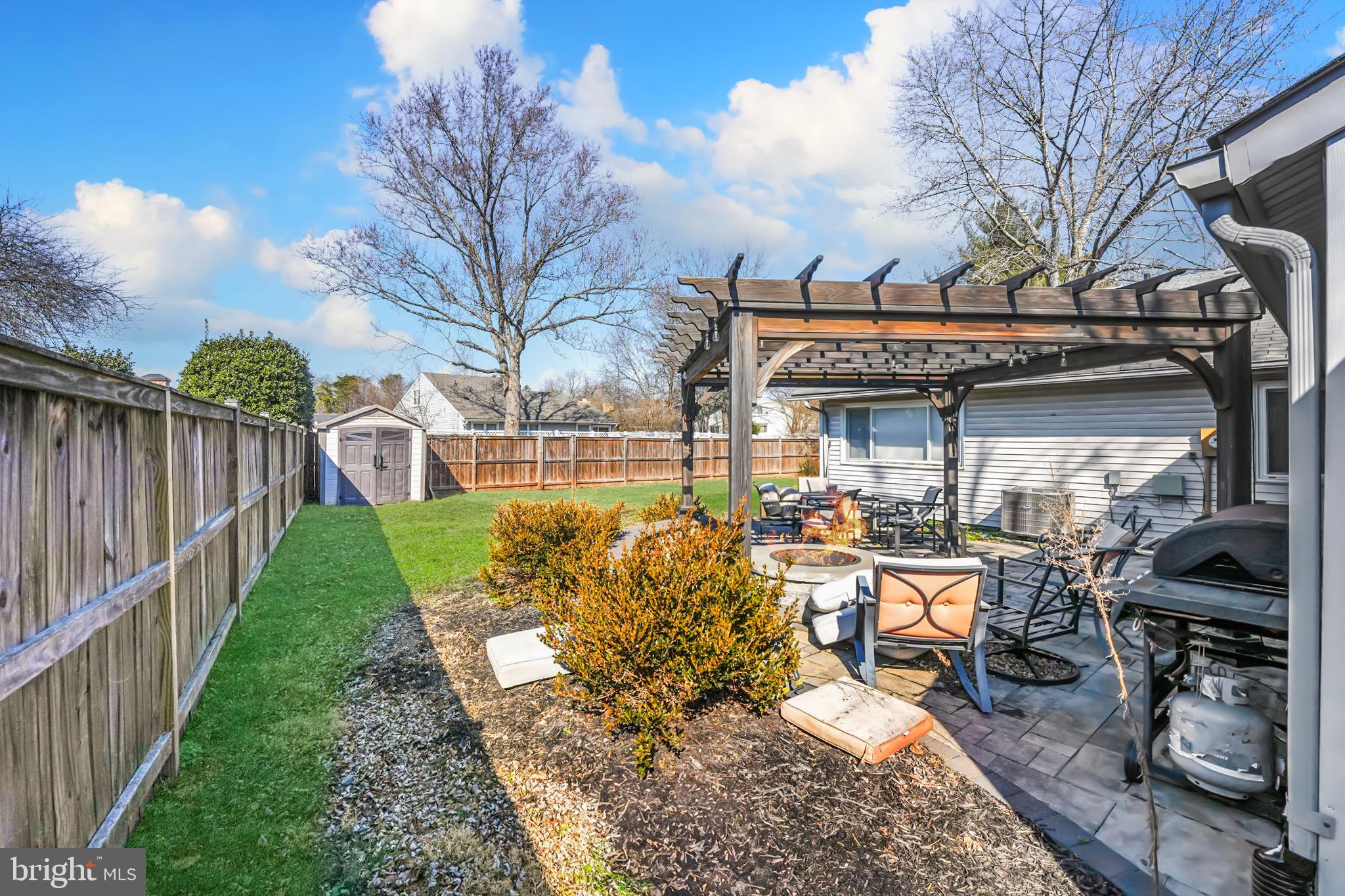 15 WRIGHTWOOD PL