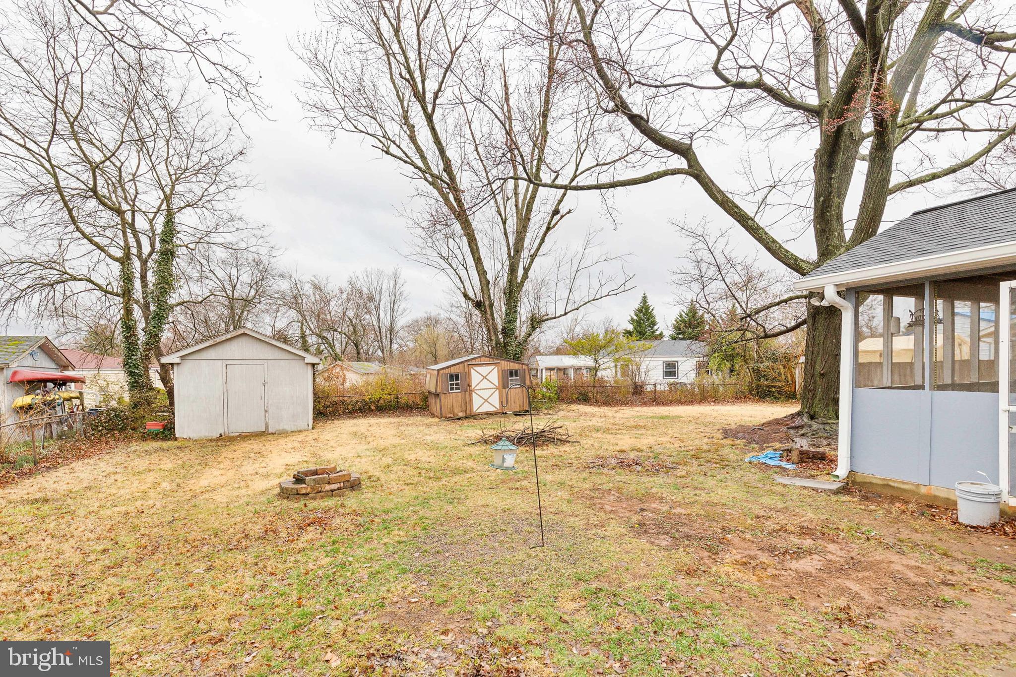 639 W Church Rd