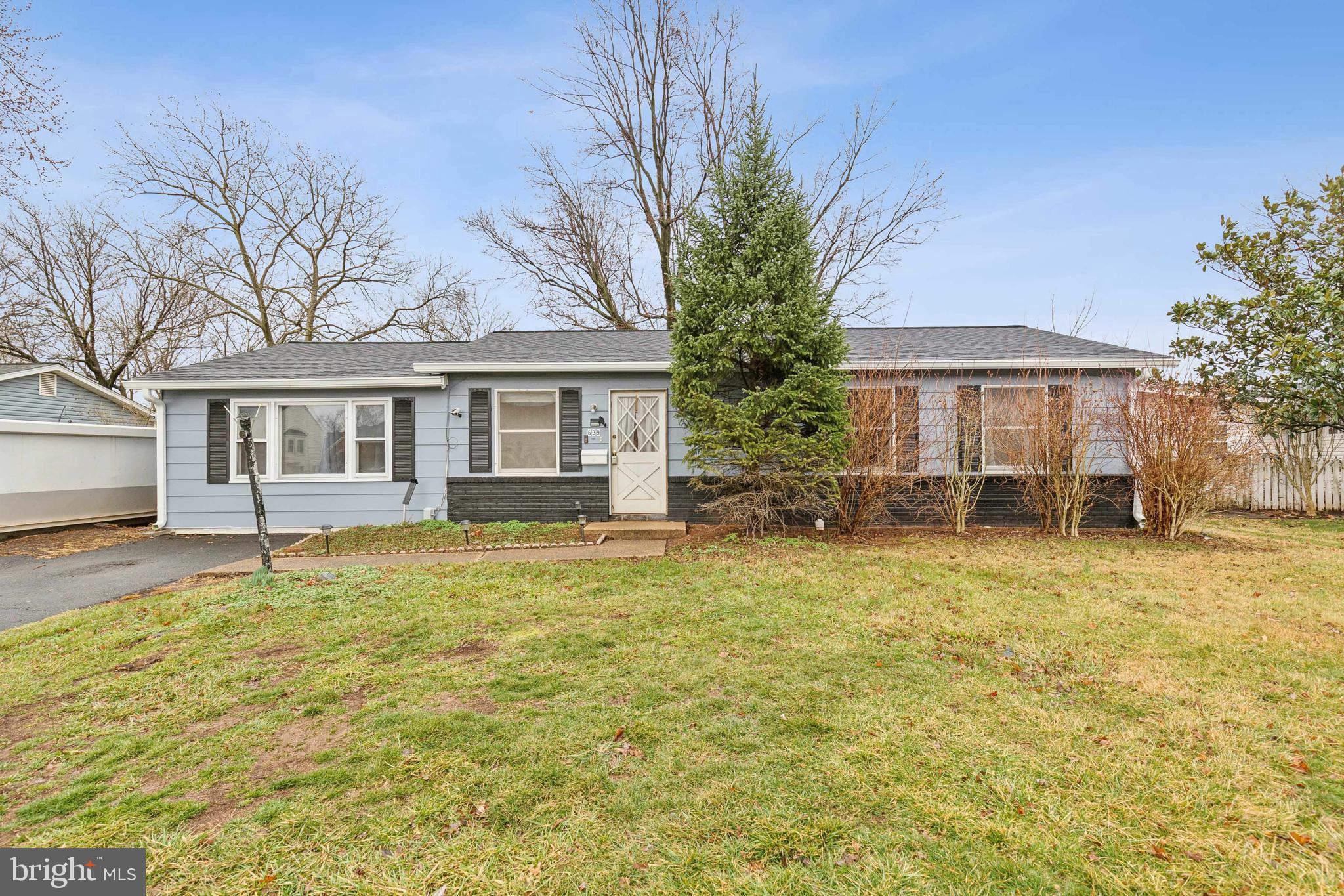 639 W Church Rd