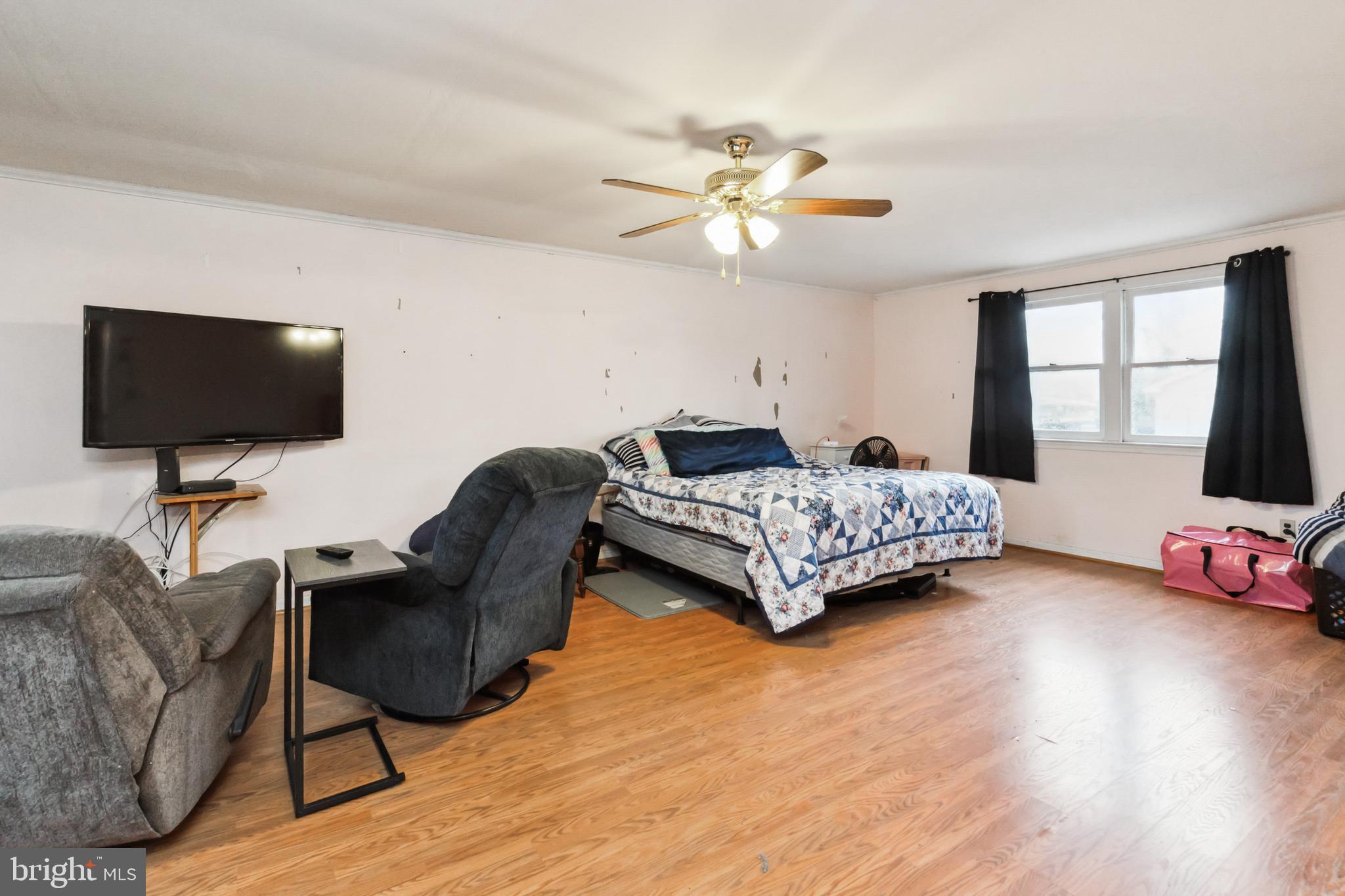 639 W Church Rd