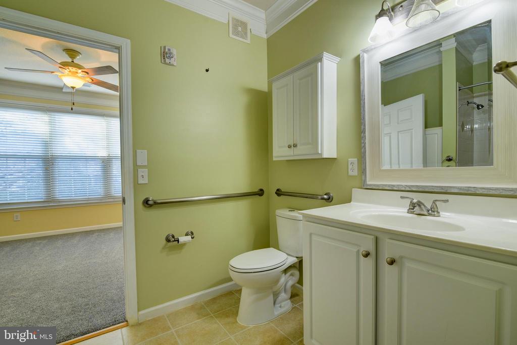 514 Sunset View Ter SE #103