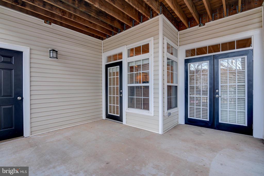 514 Sunset View Ter SE #103