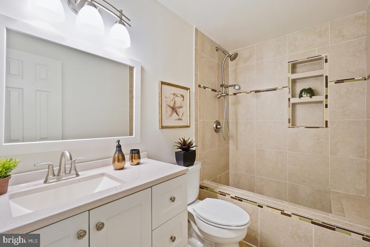 46395 HAMPSHIRE STATION DRIVE