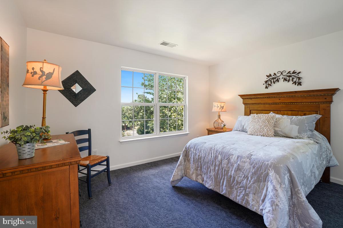 46395 HAMPSHIRE STATION DRIVE