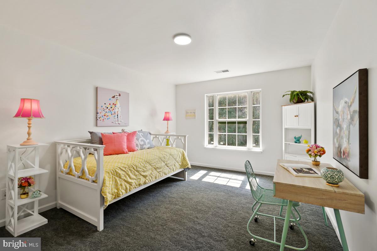 46395 HAMPSHIRE STATION DRIVE