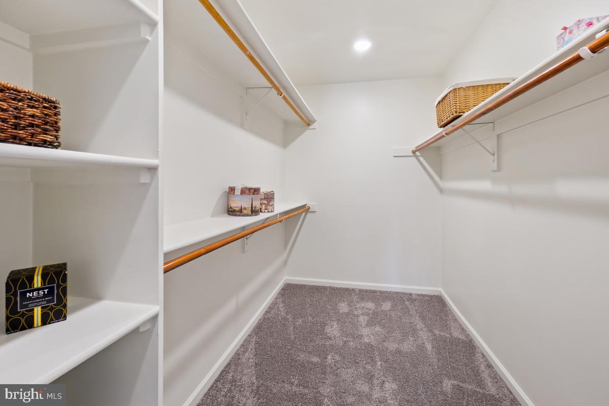 46395 HAMPSHIRE STATION DRIVE