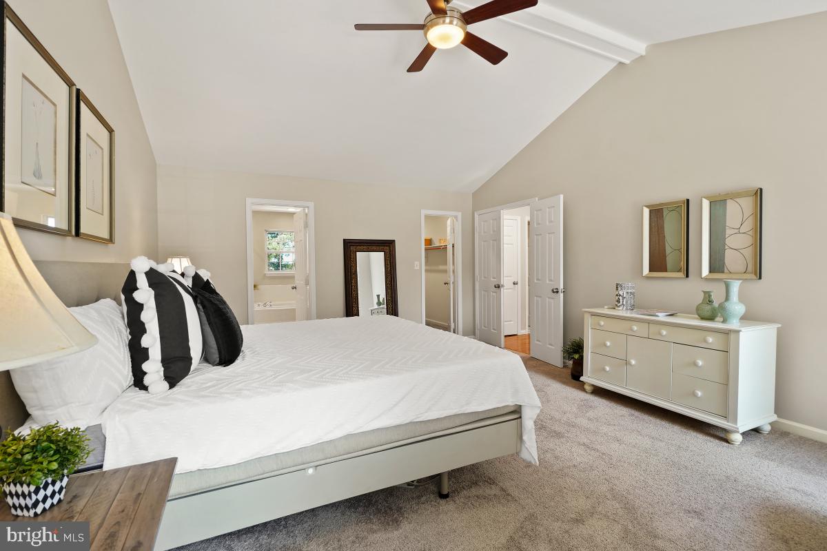 46395 HAMPSHIRE STATION DRIVE