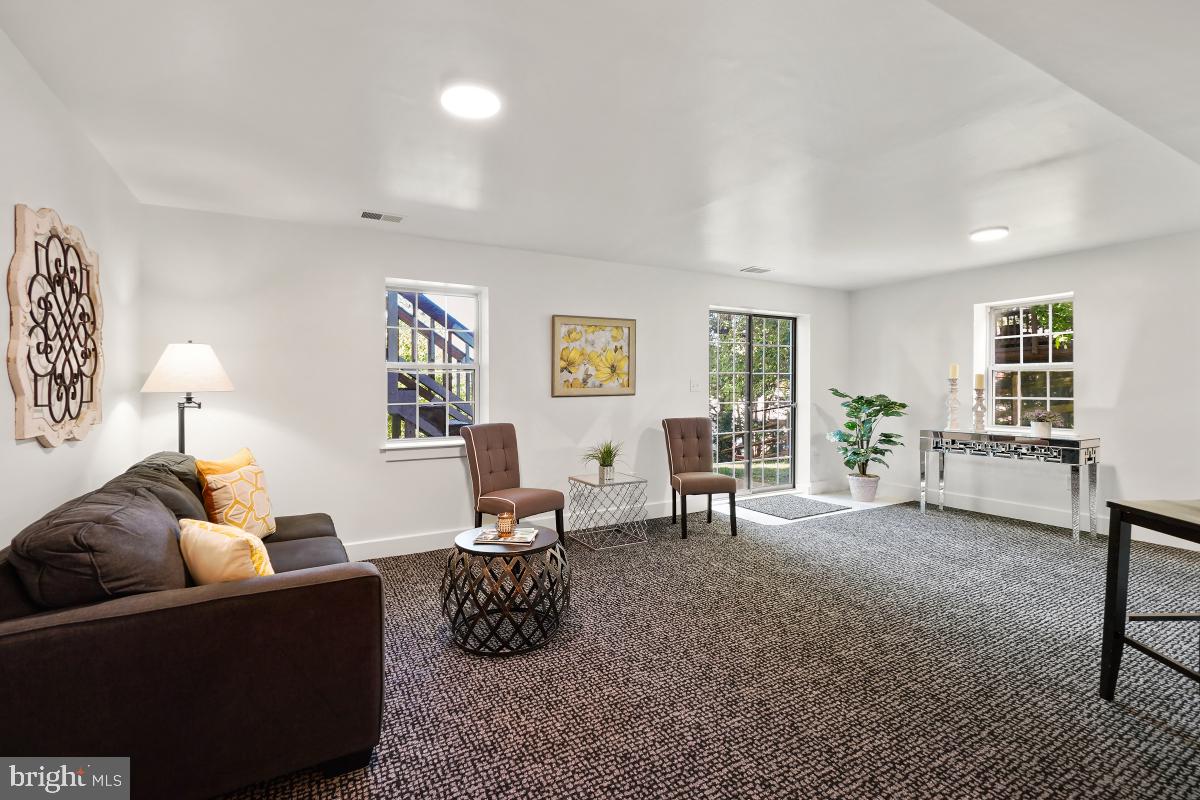 46395 HAMPSHIRE STATION DRIVE