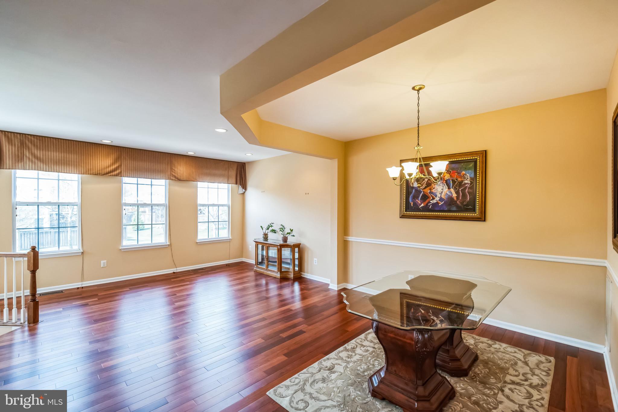 21570 Iredell