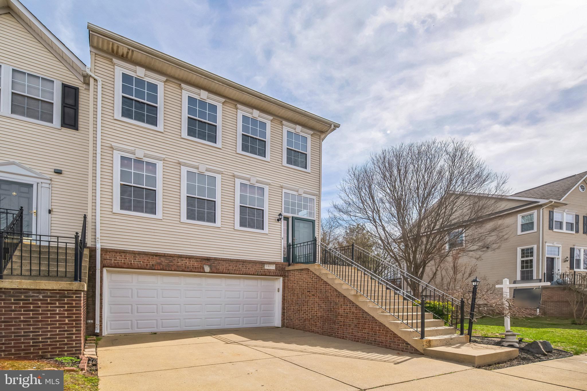 21570 Iredell