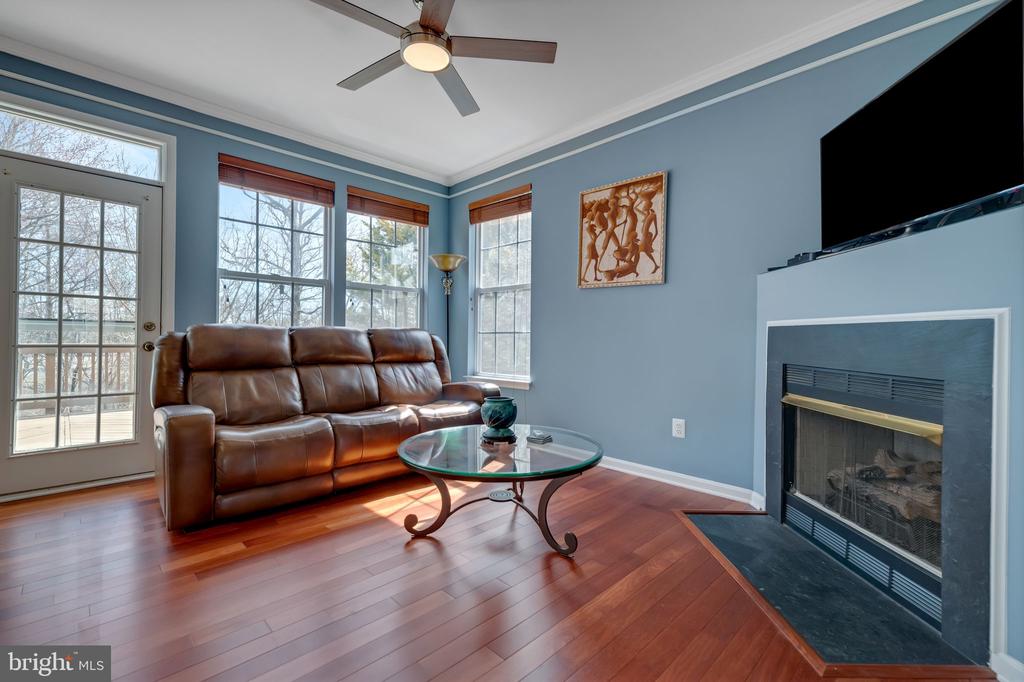 21570 Iredell